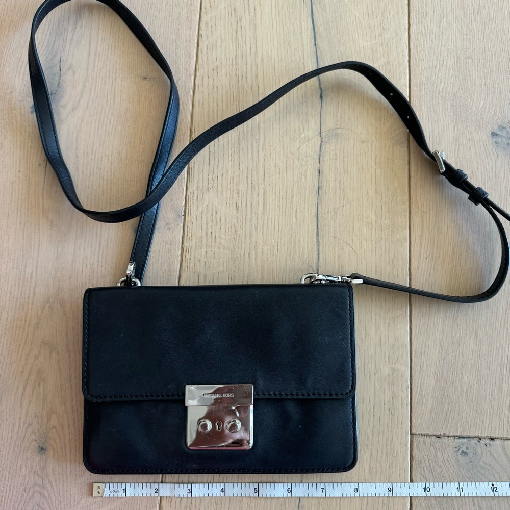 Michael Kors crossbody